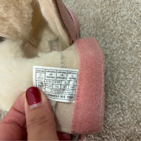 UGG Toddler Classic II Glitter Boot SIZE 7 - Picture 6 of 9